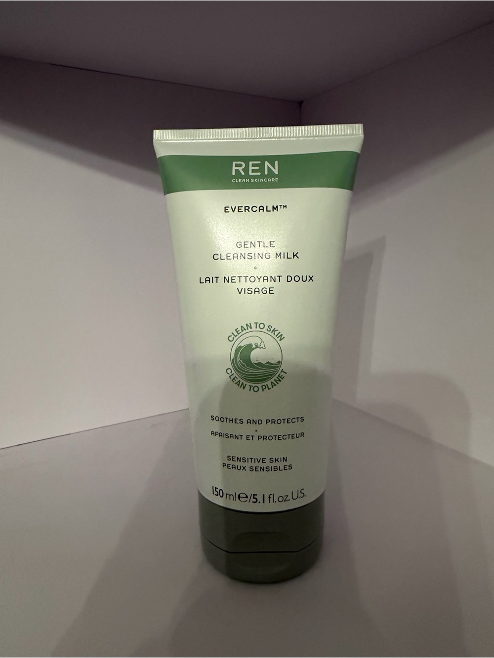REN Evercalm Gentle Cleansing Milk — Green